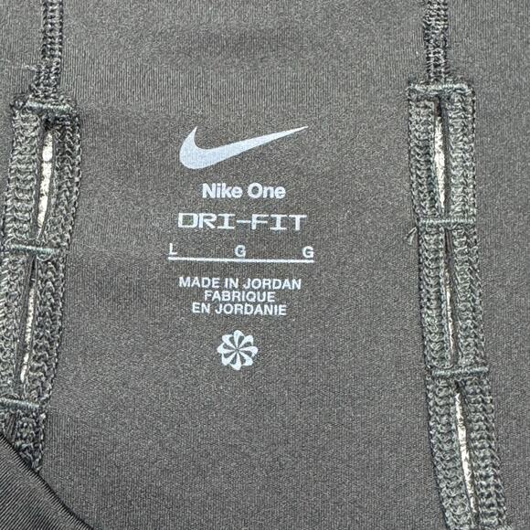 Nike Womens One Classic Dri-Fit Cropped Tank Top Black Size L HM6398-010 - Picture 4 of 9